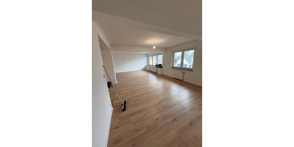 Etagenwohnung Gütersloh Avenwedde - 3 Zimmer, 119 m&sup2;, 1.200&euro; | Angebot:25105117