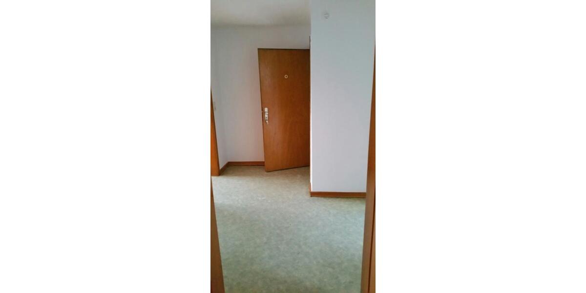 Dachgeschoßwohnung Detmold Hiddesen - 2 Zimmer, 60 m&sup2;, 470&euro; | Angebot:26536534