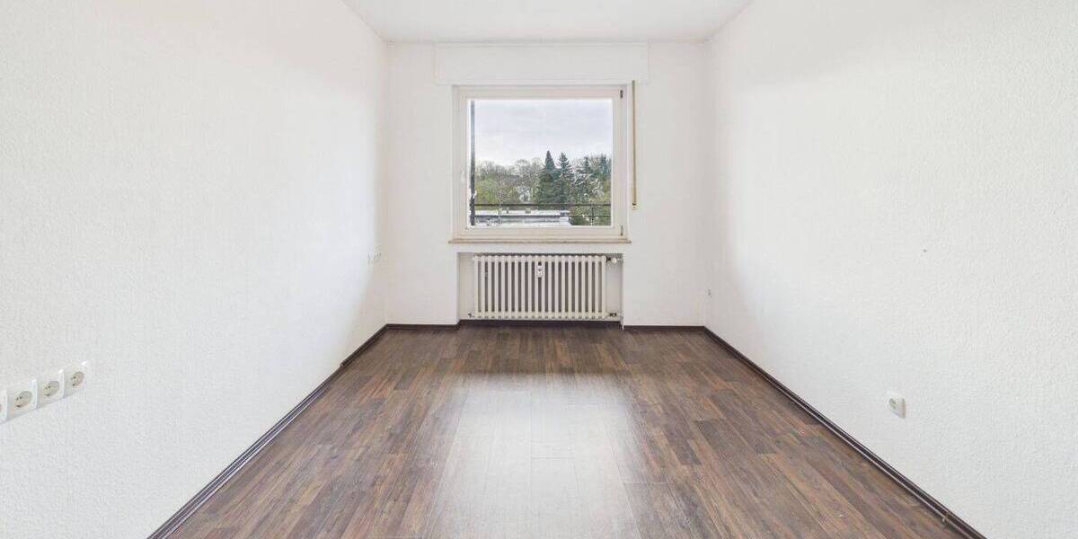 Etagenwohnung Herford Innenstadt - 4 Zimmer, 111 m&sup2;, 179.000&euro; | Angebot:26779948