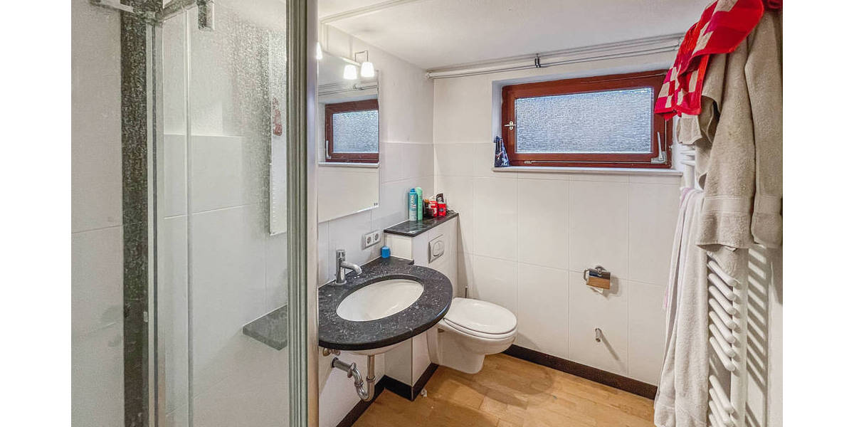 Mehrfamilienhaus, Wohnhaus Hiddenhausen Lippinghausen - 8 Zimmer, 233 m&sup2;, 749.000&euro; | Angebot:23964686