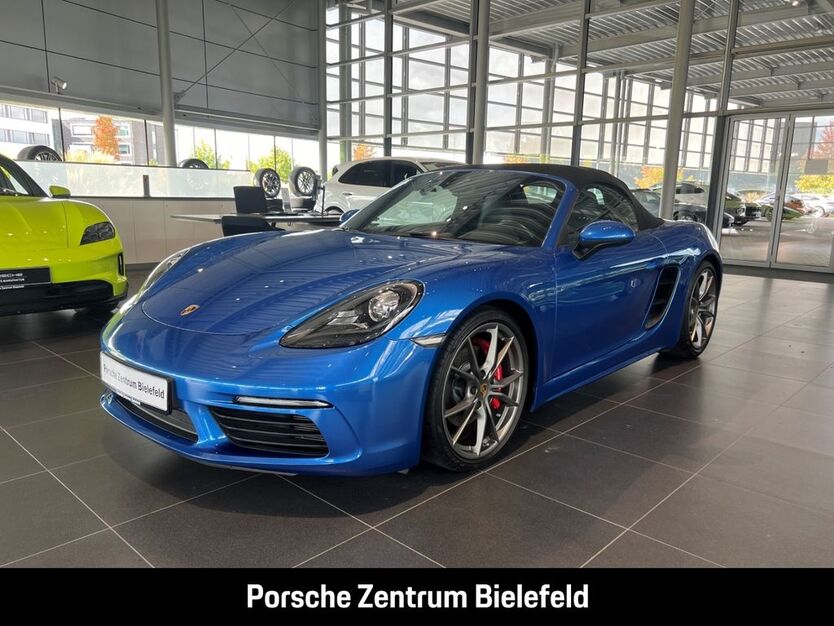 Porsche Boxster 30.379 km 69.800 € Bielefeld 33719