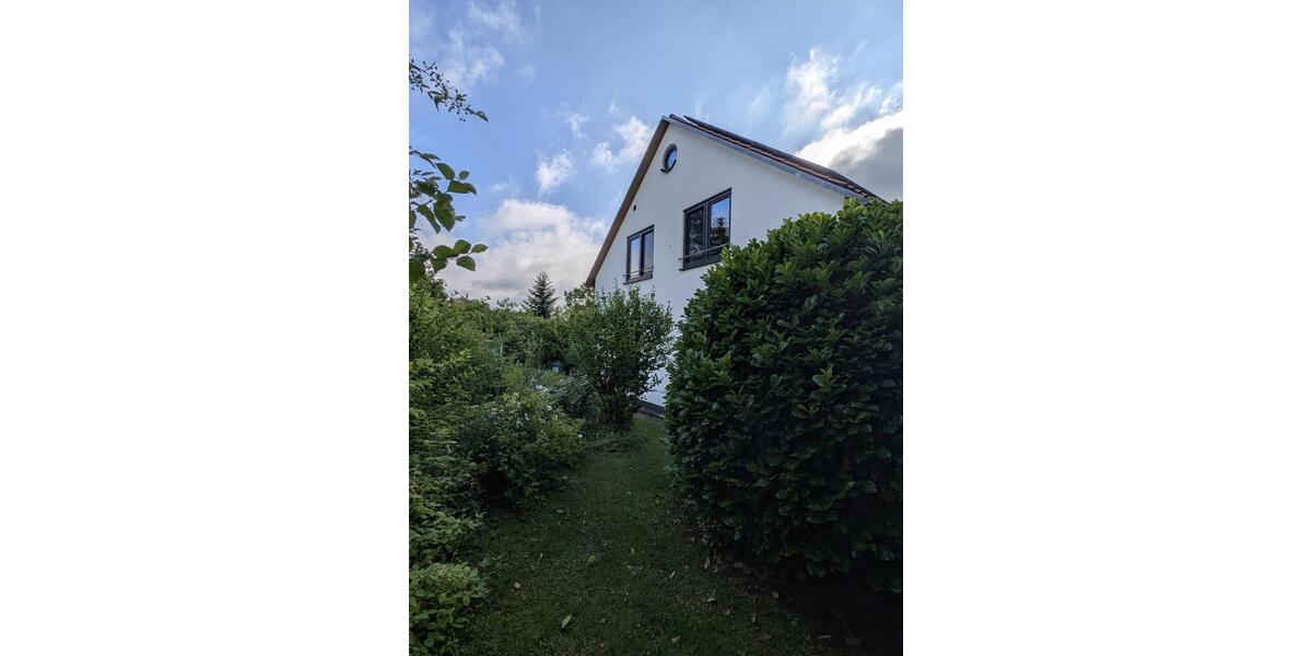 Einfamilienhaus mit Garten, Keller, Wärmepumpe & Photovoltaik 6 zimmer