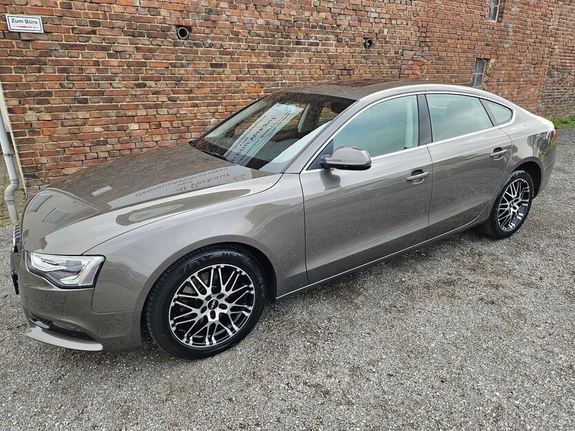 Audi A5 182.048 km 13.690 € Spenge 32139