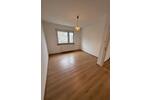 2 Zimmer Wohnung **Renoviert** zu vermieten zimmer