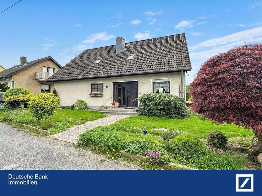 Haus zum Kaufen in Lage 299.000 € 175 m²