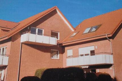 Zentral gelegene 3 Zimmer Dachgeschosswohnung ( 2. OG ) in Spenge 3 zimmer