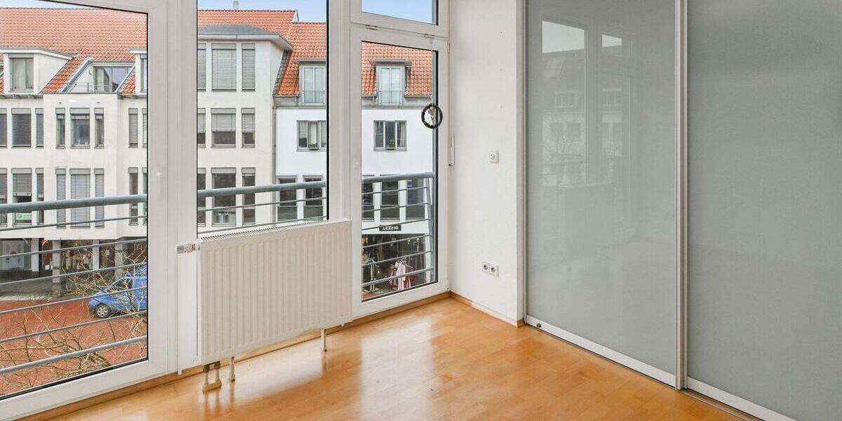 Etagenwohnung Gütersloh Innenstadt - 3 Zimmer, 143 m&sup2;, 439.000&euro; | Angebot:26644140