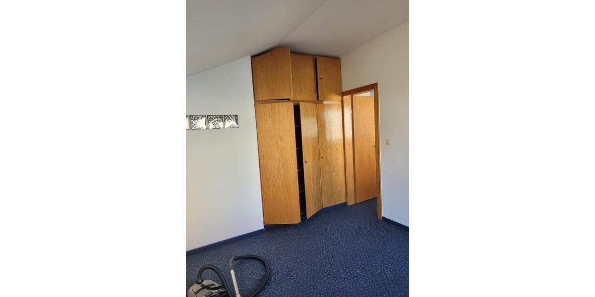 Einfamilienhaus Bad Oeynhausen - 8 Zimmer, 324 m&sup2;, 349.000&euro; | Angebot:26940604