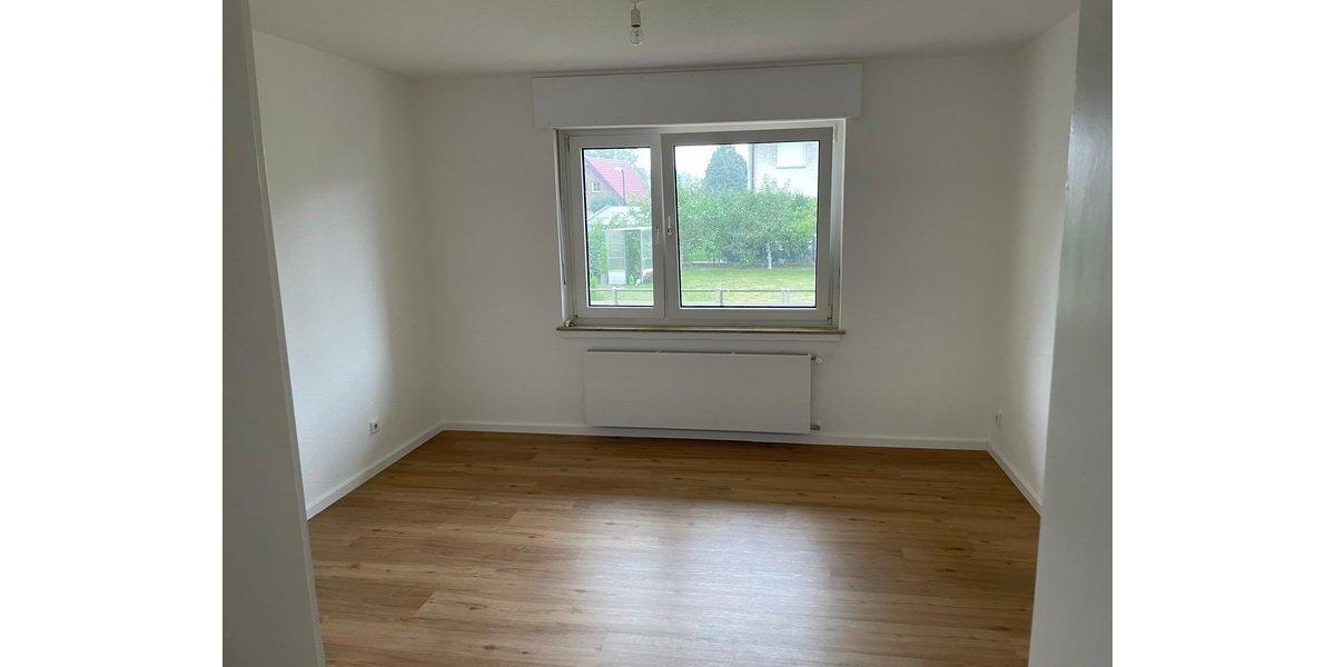 Hochparterre Gütersloh Isselhorst - 3 Zimmer, 69 m&sup2;, 715&euro; | Angebot:26347749