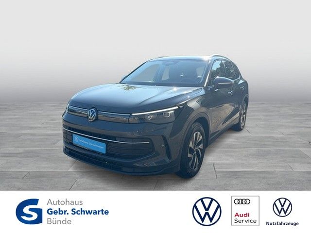 VW Tiguan 9.900 km 36.970 € Bünde 32257