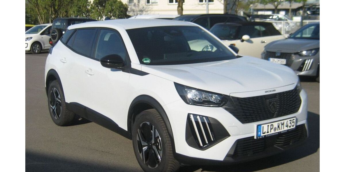 Peugeot 2008 3.000 km 23.990 &euro; Detmold 32758