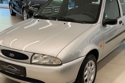 Ford Fiesta 46.000 km 2.499 &euro; Herford 32051