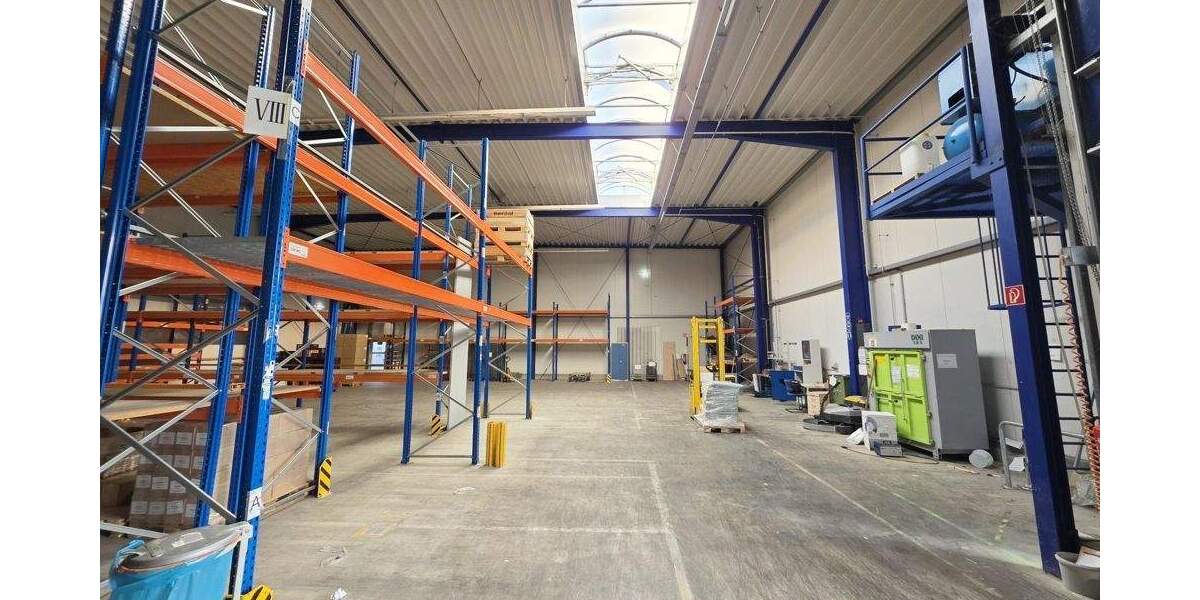 Großzügige Gewerbefläche Lagerhalle mit 7 m Höhe in Gütersloh (B61) zimmer