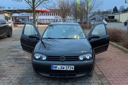 VW Golf 202.000 km 2.000 &euro; Herford 32049