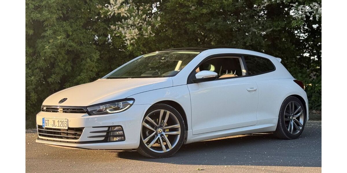 VW Scirocco 149.000 km 10.500 &euro; Gütersloh 33334
