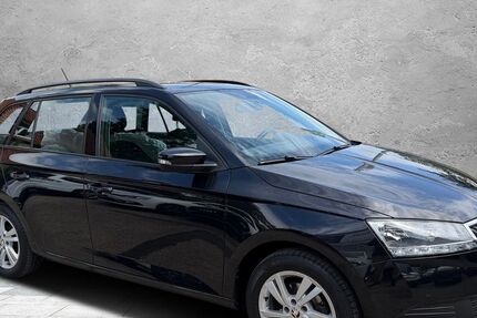 Skoda Fabia 83.000 km 10.999 &euro; Detmold 32758