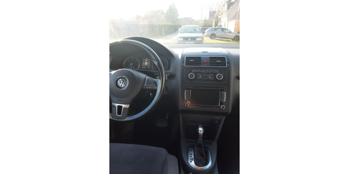 VW Touran 213.800 km 6.000 &euro; Melle 49324