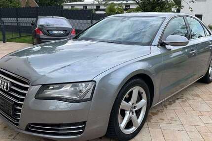 Audi A8 327.533 km 10.900 &euro; Versmold 33775