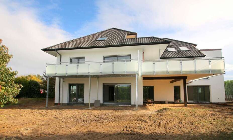 Wohnung zum Kaufen in Bad Oeynhausen 375.000 € 121 m²
