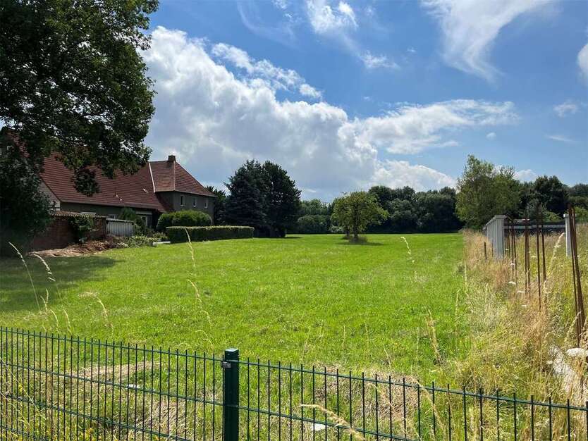 Grundstück zu verkaufen in Bünde 53.333 € 401 m²