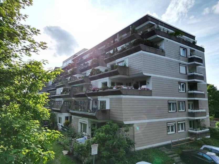 Exklusive Eigentumswohnung mit Swimmingpool & Sauna
