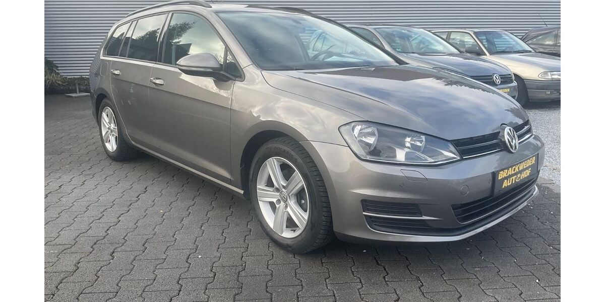 VW Golf 119.000 km 12.450 &euro; Bielefeld 33649