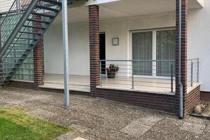 Attraktive 2,5-Zimmer-Wohnung mit großer überdachter Terrasse und 2 zimmer