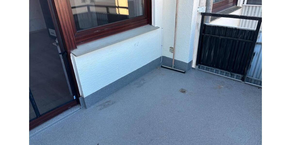 Etagenwohnung Lage - 3 Zimmer, 74 m&sup2;, 750&euro; | Angebot:25751618