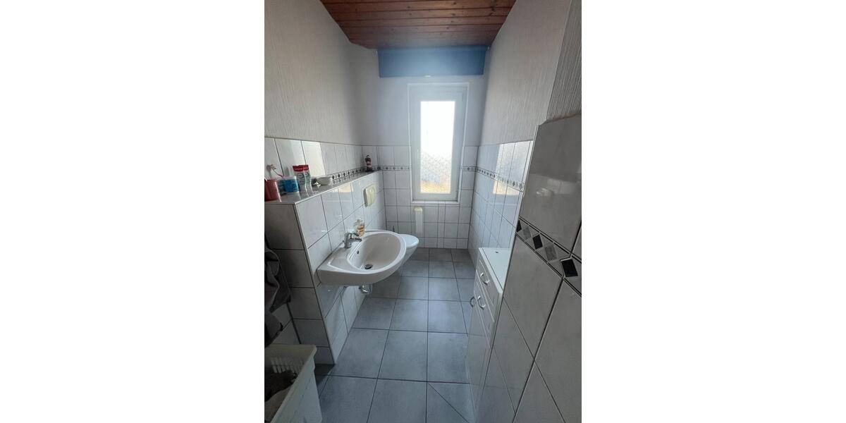 Einfamilienhaus Bielefeld Sennestadt - 8 Zimmer, 200 m&sup2;, 450.000&euro; | Angebot:25626644