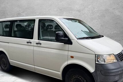 VW T5 Transporter 190.000 km 5.999 &euro; Detmold 32758