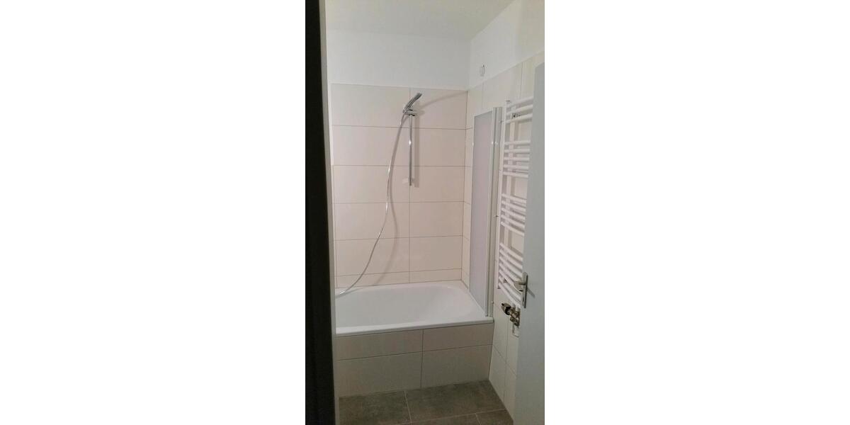 Etagenwohnung Bielefeld Schildesche - 2 Zimmer, 64 m&sup2;, 185.000&euro; | Angebot:27096057