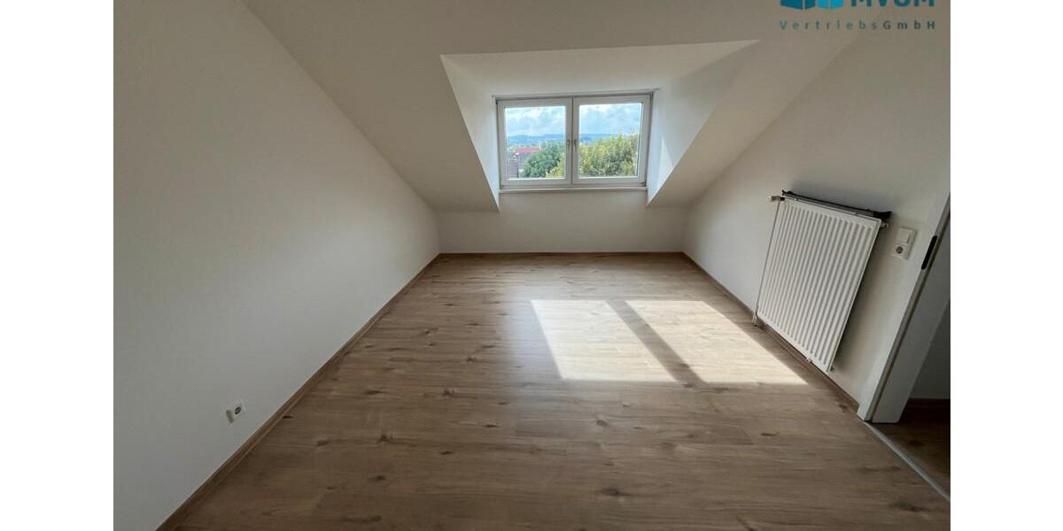 Etagenwohnung Lage - 3 Zimmer, 77 m&sup2;, 520&euro; | Angebot:26163730