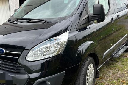 Ford Tourneo Custom 171.400 km 14.900 &euro; Lage 32791
