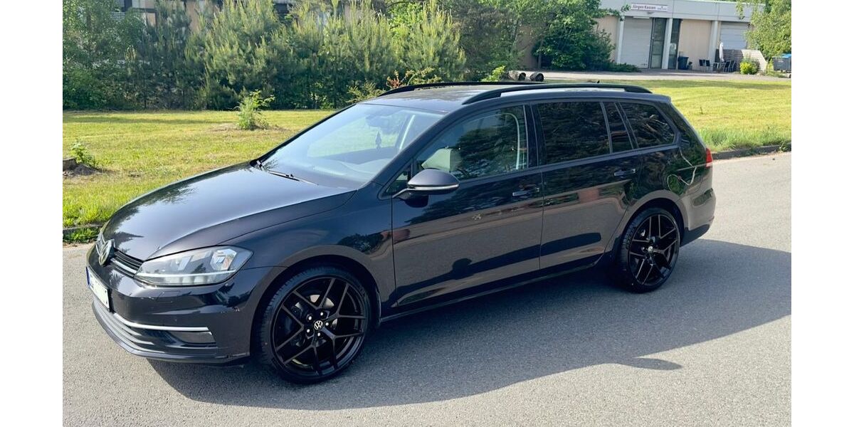 VW Golf 279.200 km 10.499 &euro; Öerlinghausen 33813