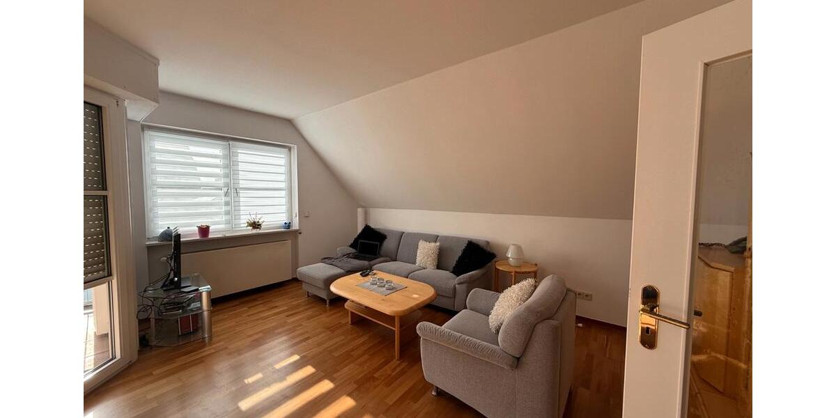 Dachgeschoßwohnung Rheda-Wiedenbrück Wiedenbrück - 4 Zimmer, 113 m&sup2;, 289.000&euro; | Angebot:27024039