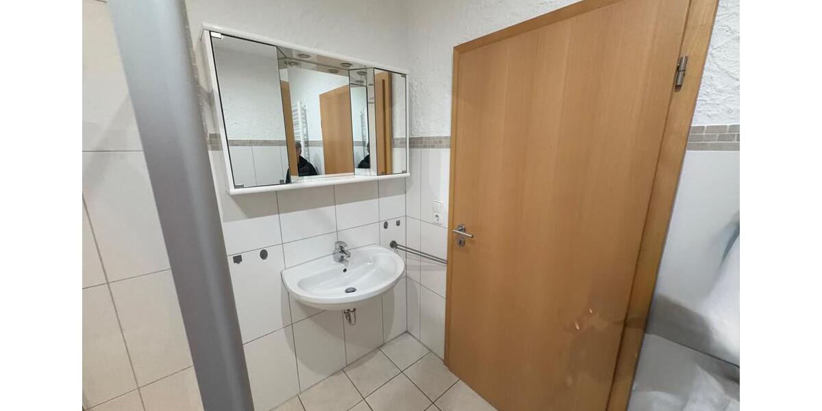 Dachgeschoßwohnung Schloß Holte-Stukenbrock Stukenbrock - 3 Zimmer, 82 m&sup2;, 255.000&euro; | Angebot:23190968