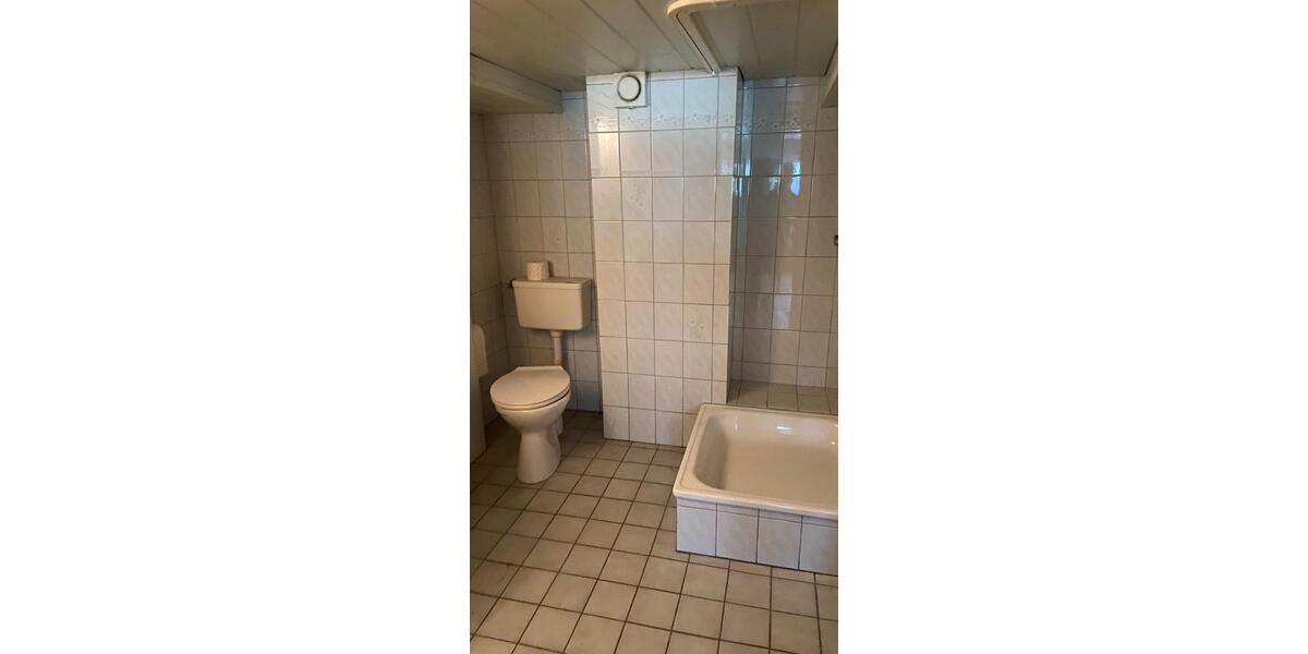 Mehrfamilienhaus, Wohnhaus Herford Falkendiek - 7 Zimmer, 198 m&sup2;, 360.000&euro; | Angebot:27096802