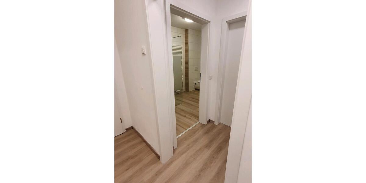 Hochparterre Detmold Hiddesen - 2 Zimmer, 64 m&sup2;, 665&euro; | Angebot:26049779