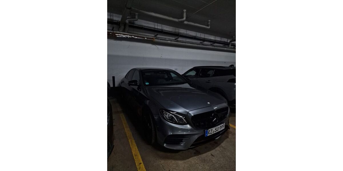 Mercedes-Benz 220 220.000 km 28.500 &euro; Schloß Holte-Stukenbrock 33758