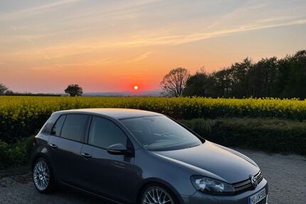 VW Golf 218.000 km 6.600 &euro; Bad Oeynhausen 32547