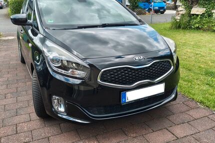 Kia Carens 184.000 km 5.900 &euro; Detmold 32758
