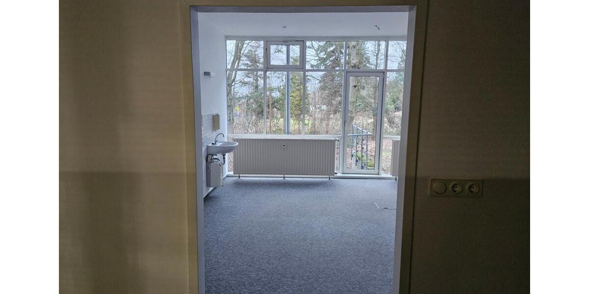 GILDE-Zentrum Detmold: 60 m² Büro mit 3 Räumen – ideal für Ihre Praxis!? zimmer