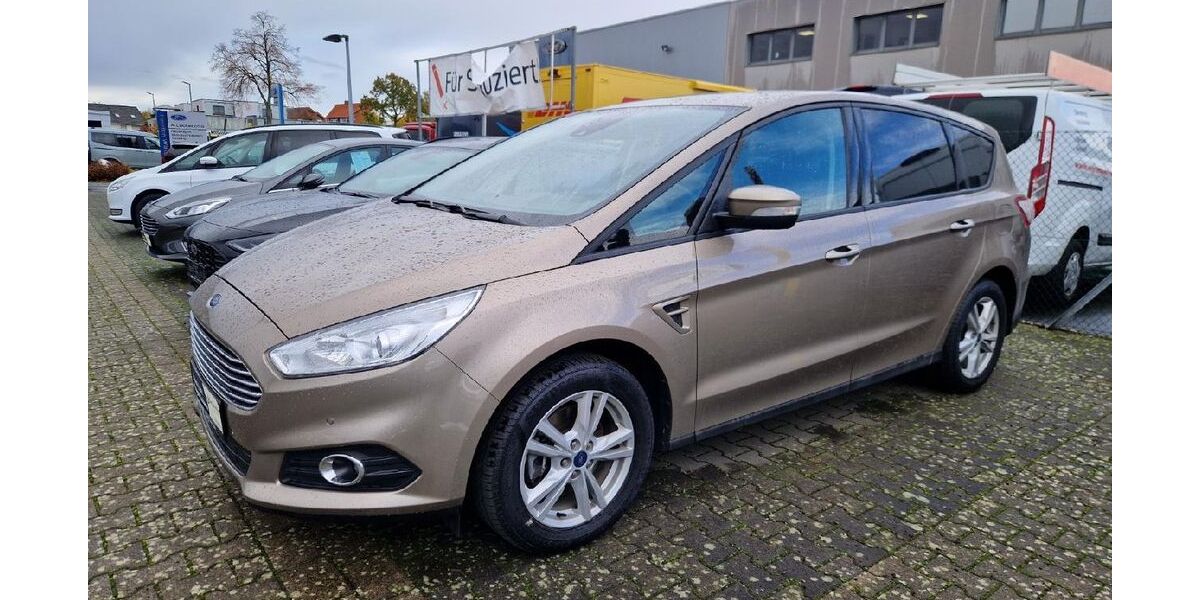 Ford S-Max 88.020 km 17.995 &euro; Rheda-Wiedenbrück 33378