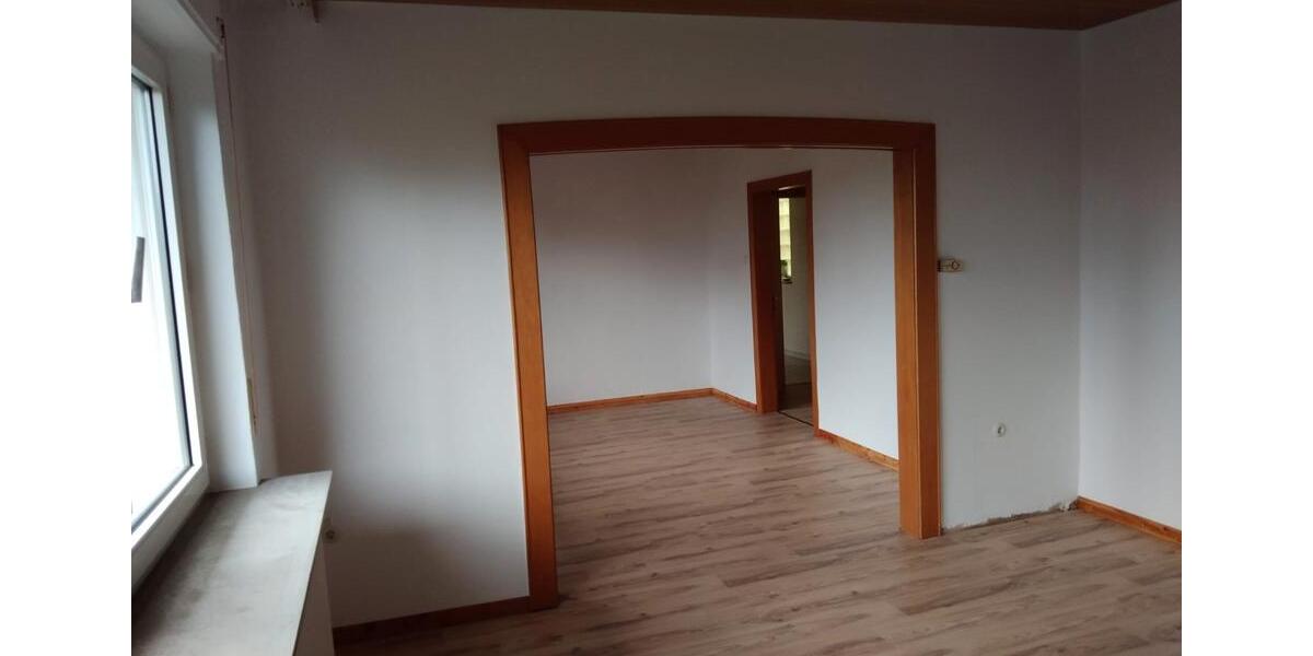 Erdgeschoßwohnung Löhne - 2.5 Zimmer, 80 m&sup2;, 600&euro; | Angebot:26470931