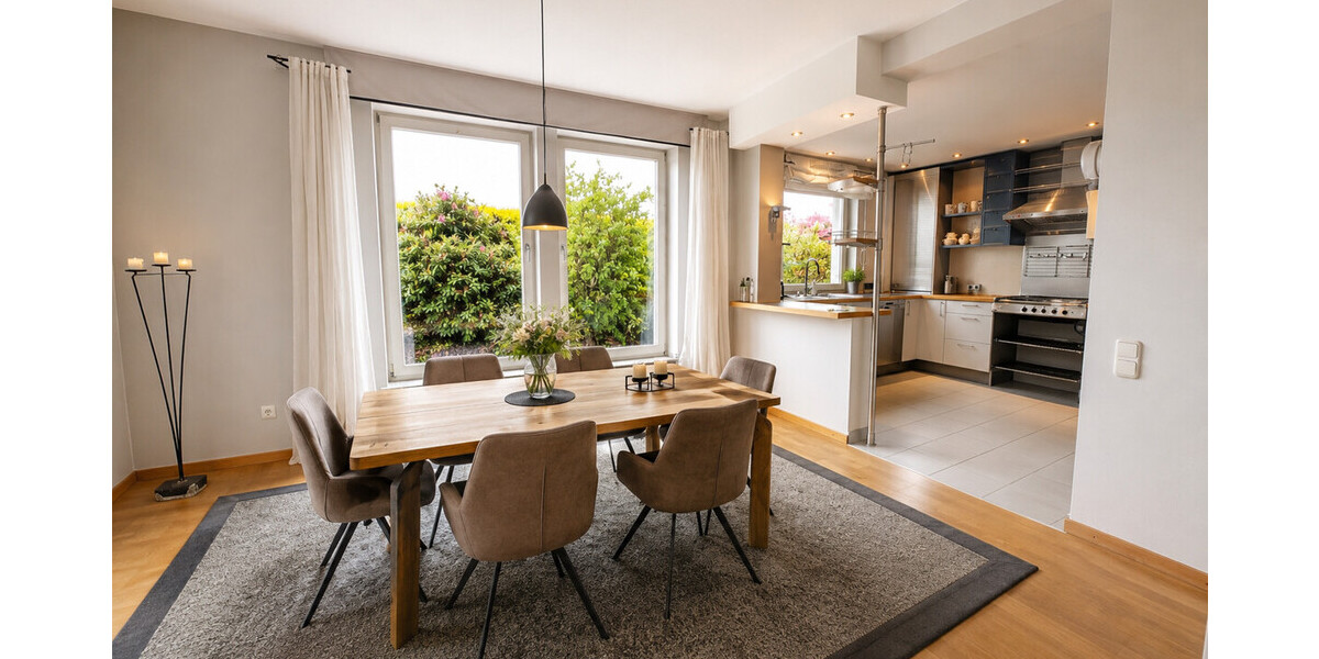 Charakterimmobilie mit Einliegerwohnung auf außergewöhnlichem Naturgrundstück - Zweifamilienhaus Hüllhorst | Angebot:26948462