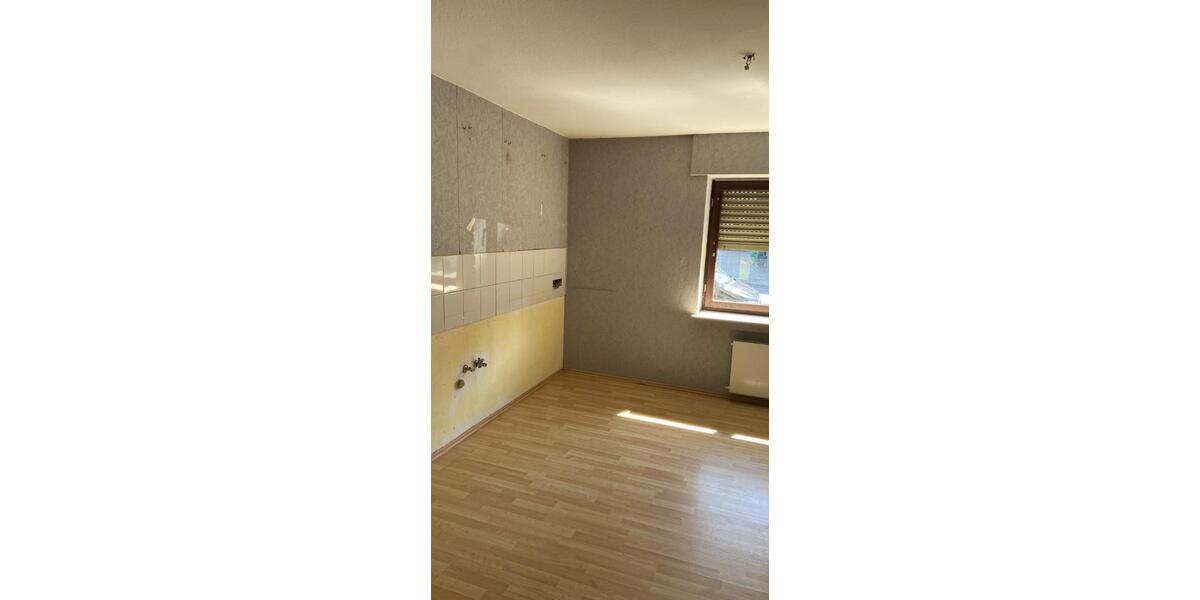 Mehrfamilienhaus, Wohnhaus Herford Falkendiek - 7 Zimmer, 198 m&sup2;, 360.000&euro; | Angebot:27096802