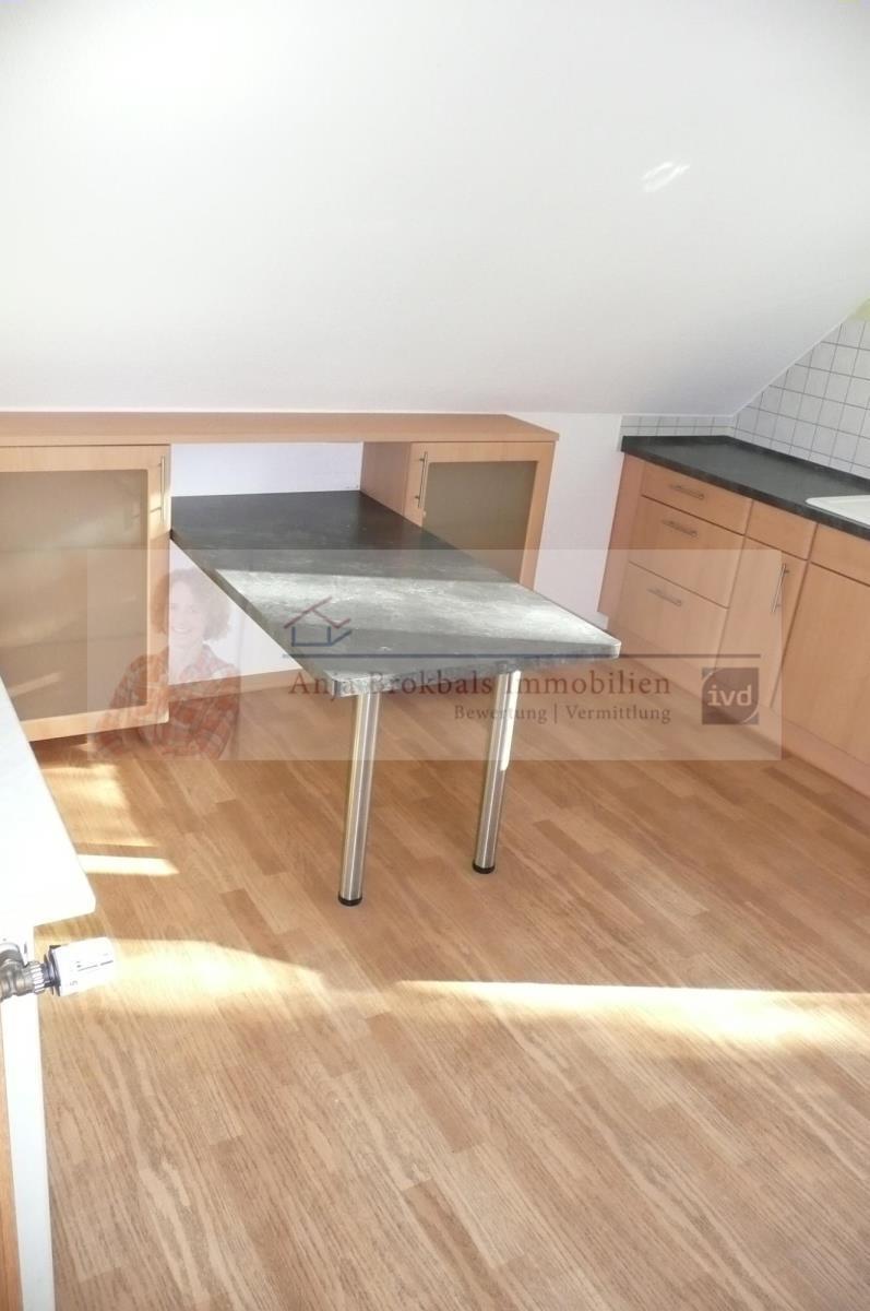 Geräumige 2-Zimmer-Mietwohnung mit Balkon in ruhiger Ortsrandlage 2 zimmer