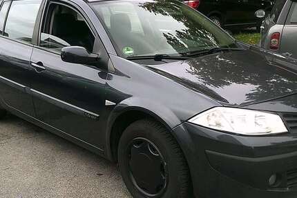 Renault Megane 204.000 km 2.290 € Rietberg 33397