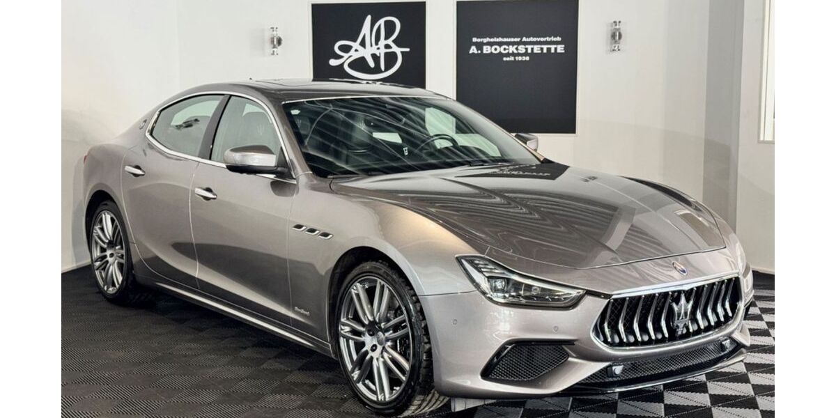 Maserati Ghibli 87.775 km 43.990 € Borgholzhausen 33829