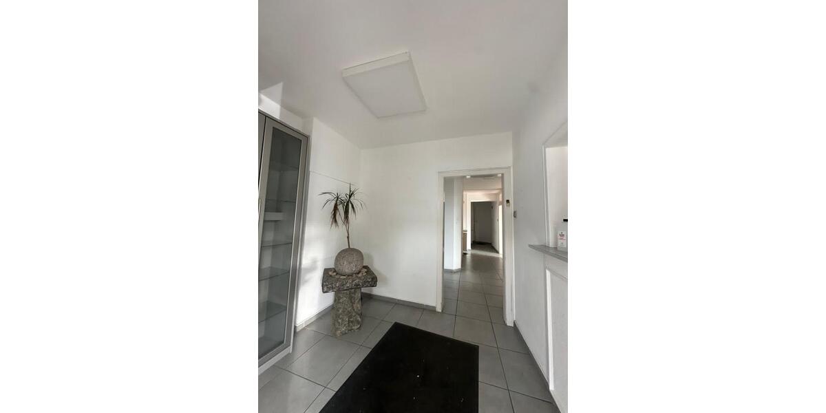 Gewerbeobjekt Detmold Hakedahl - 1.290&euro; | Angebot:24716611